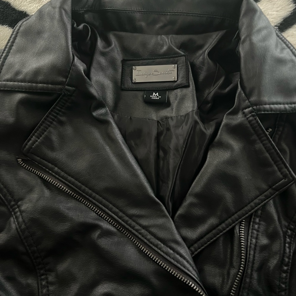 Black Leather Motorcycle Jacket with Wide Lapel and Silver Zippers